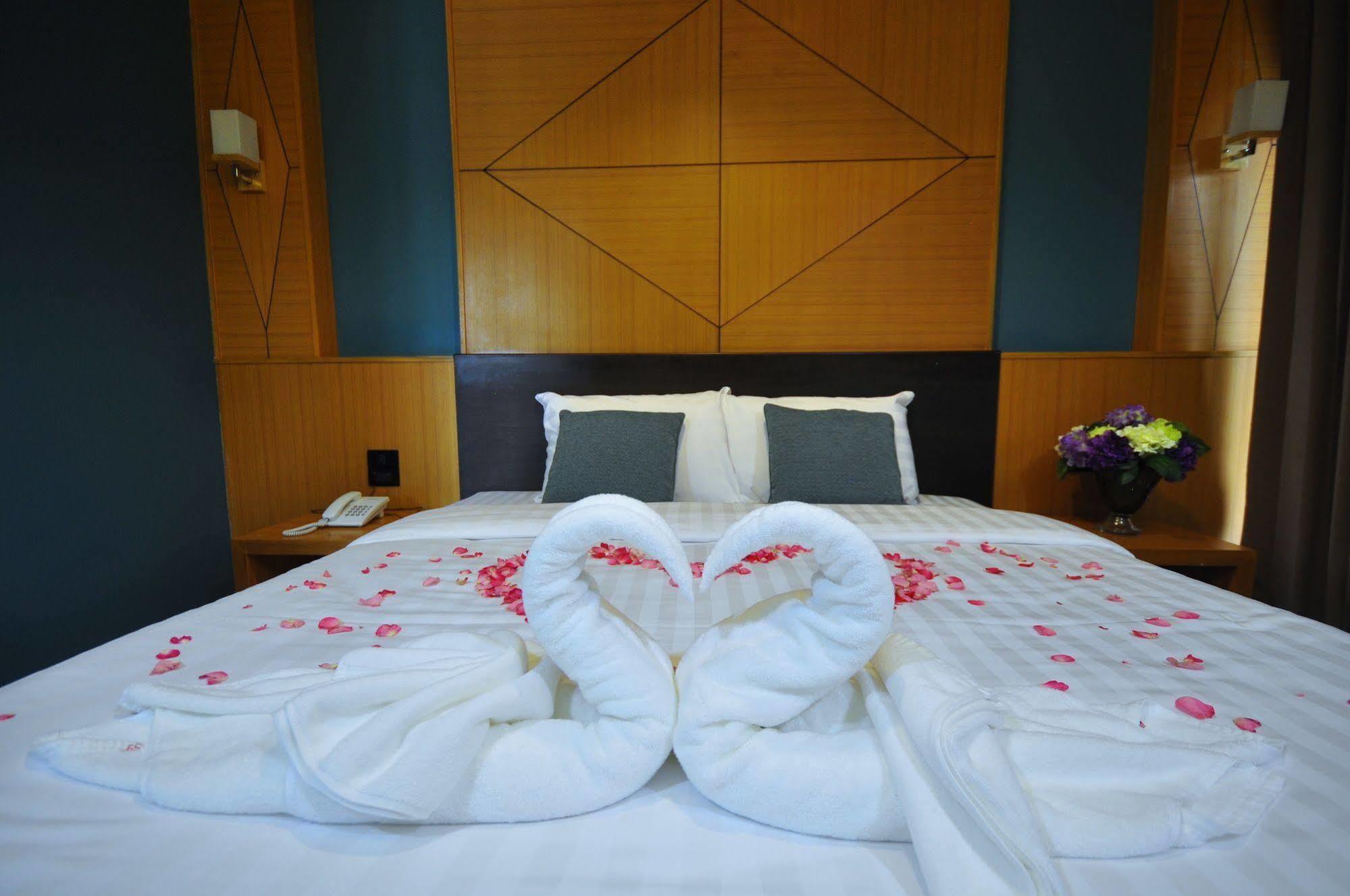 Chiangmai S.P. Hotel Chiang Mai Ngoại thất bức ảnh