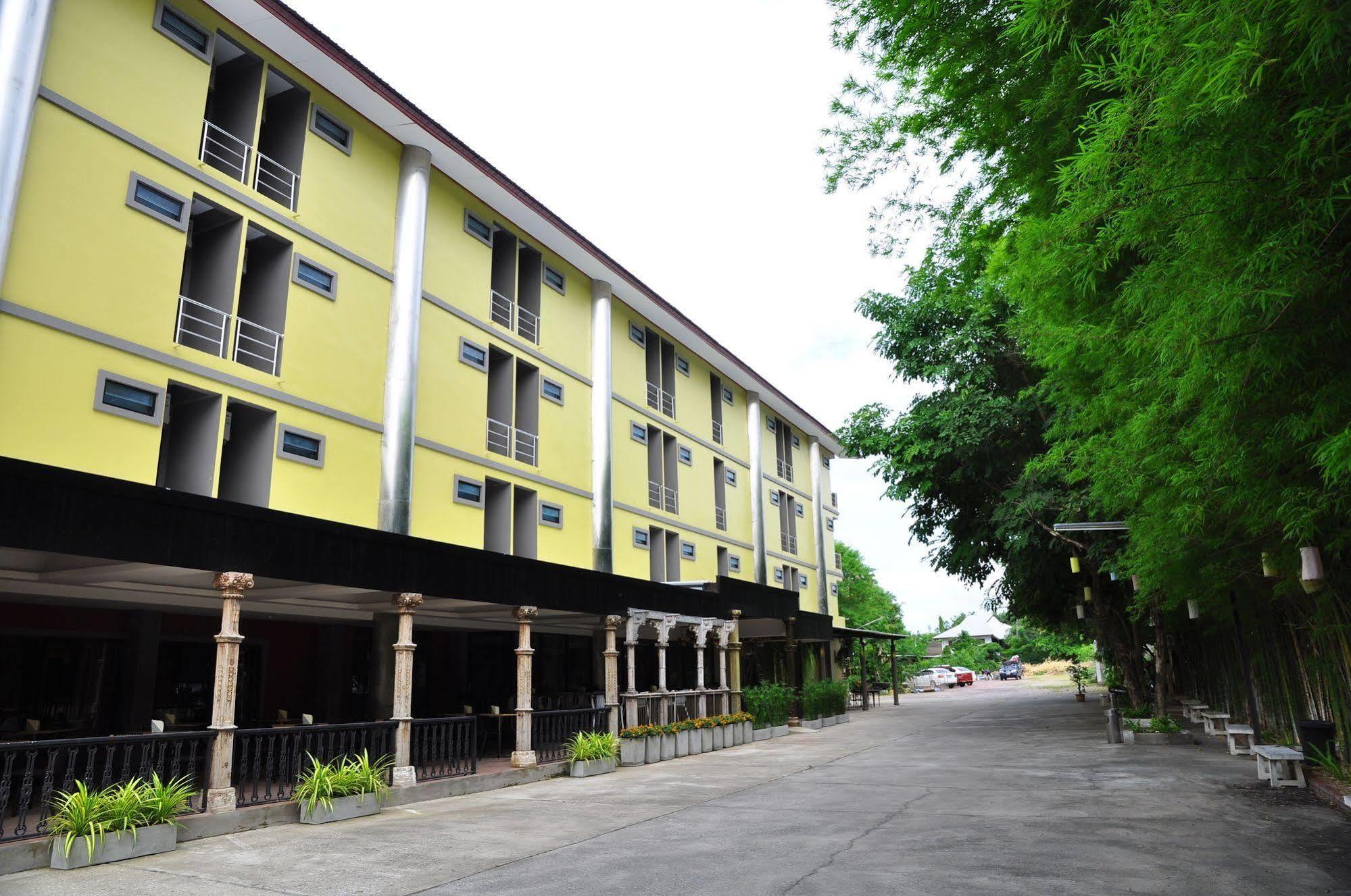 Chiangmai S.P. Hotel Chiang Mai Ngoại thất bức ảnh